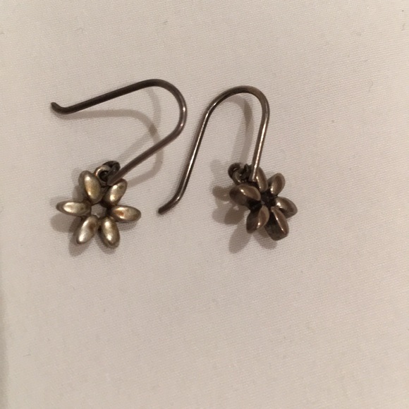 Y2K Flower earrings - Picture 1 of 2